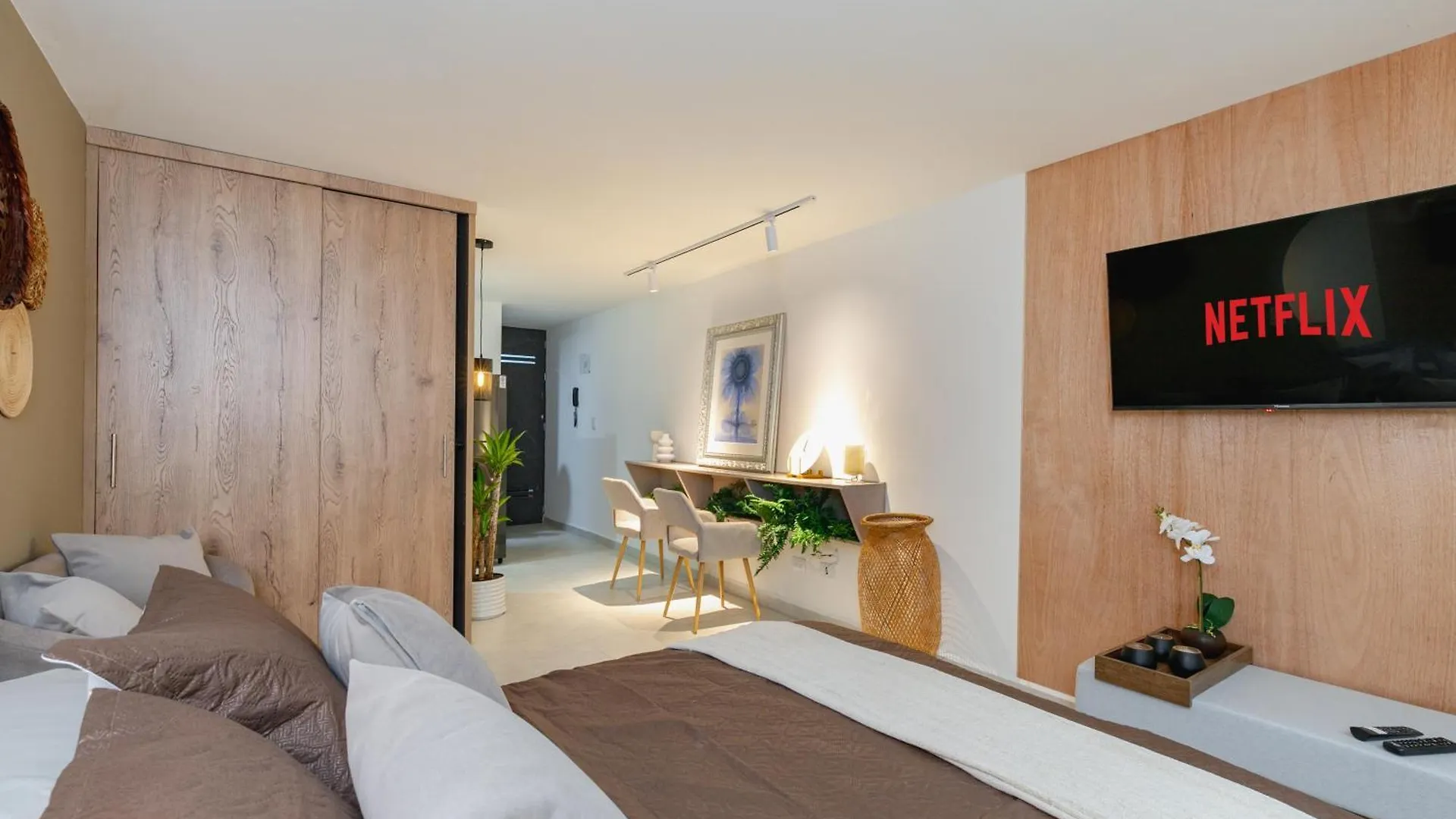 Tst 212 Apartman Medellín 0*,