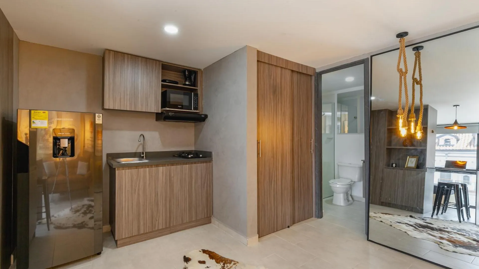 Tst 212 Apartman Medellín