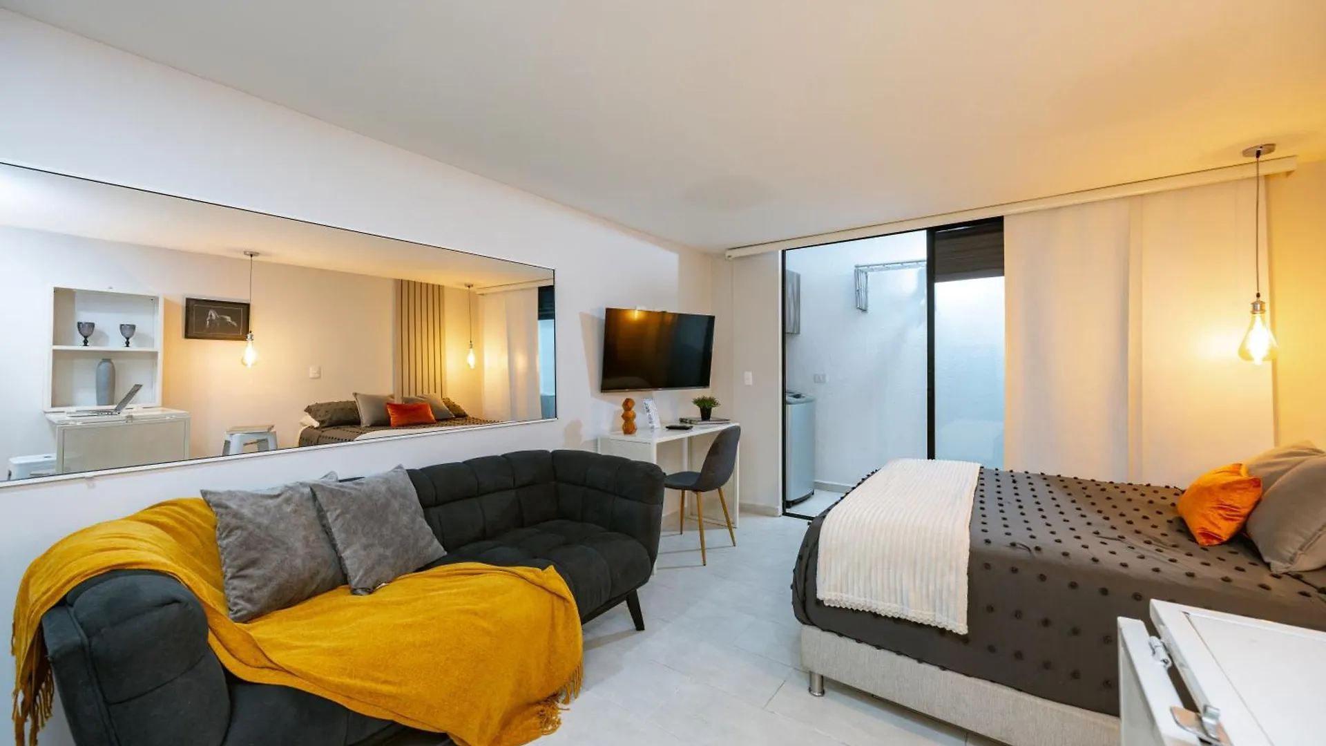 Tst 212 Apartman Medellín