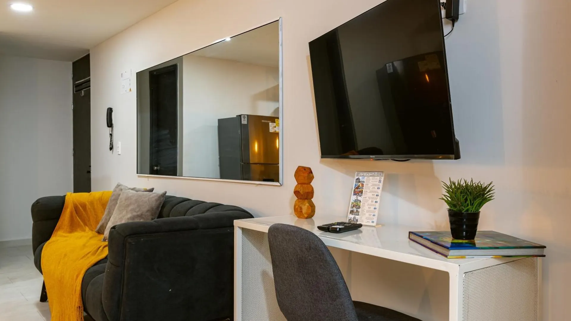 Tst 212 Apartman Medellín