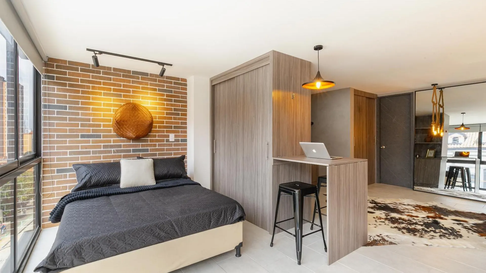 Tst 212 Apartment Medellin Colombia