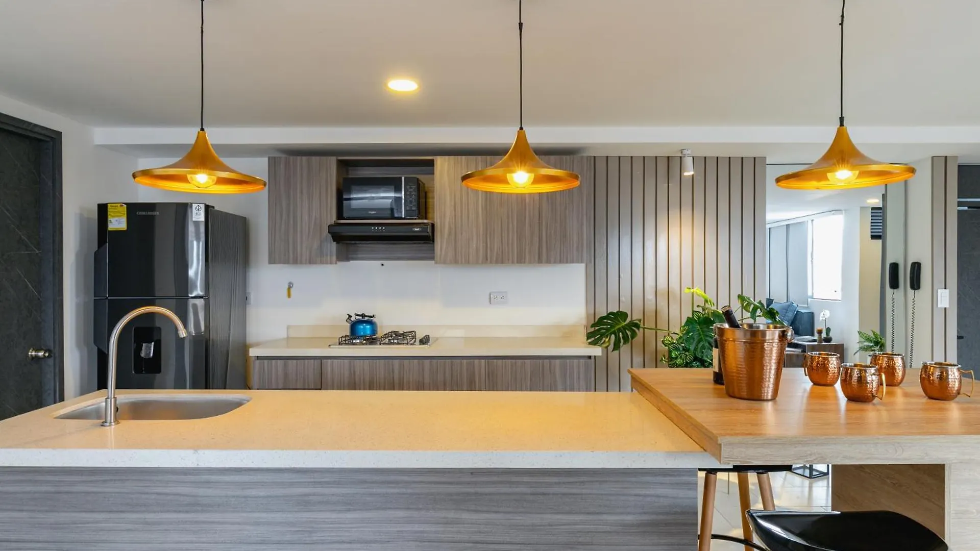 Tst 212 Apartment Medellin Colombia