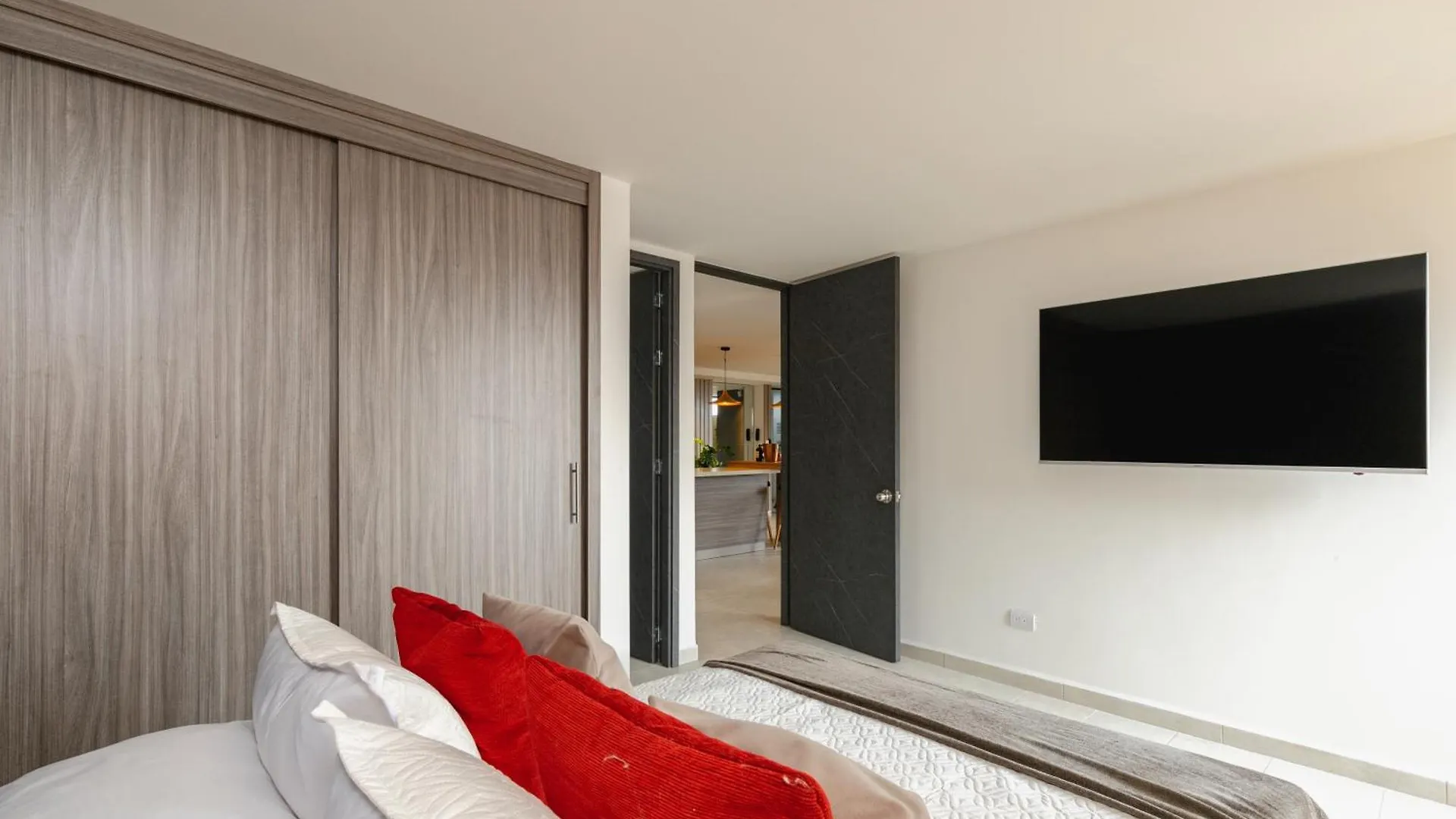 Tst 212 Apartment Medellin