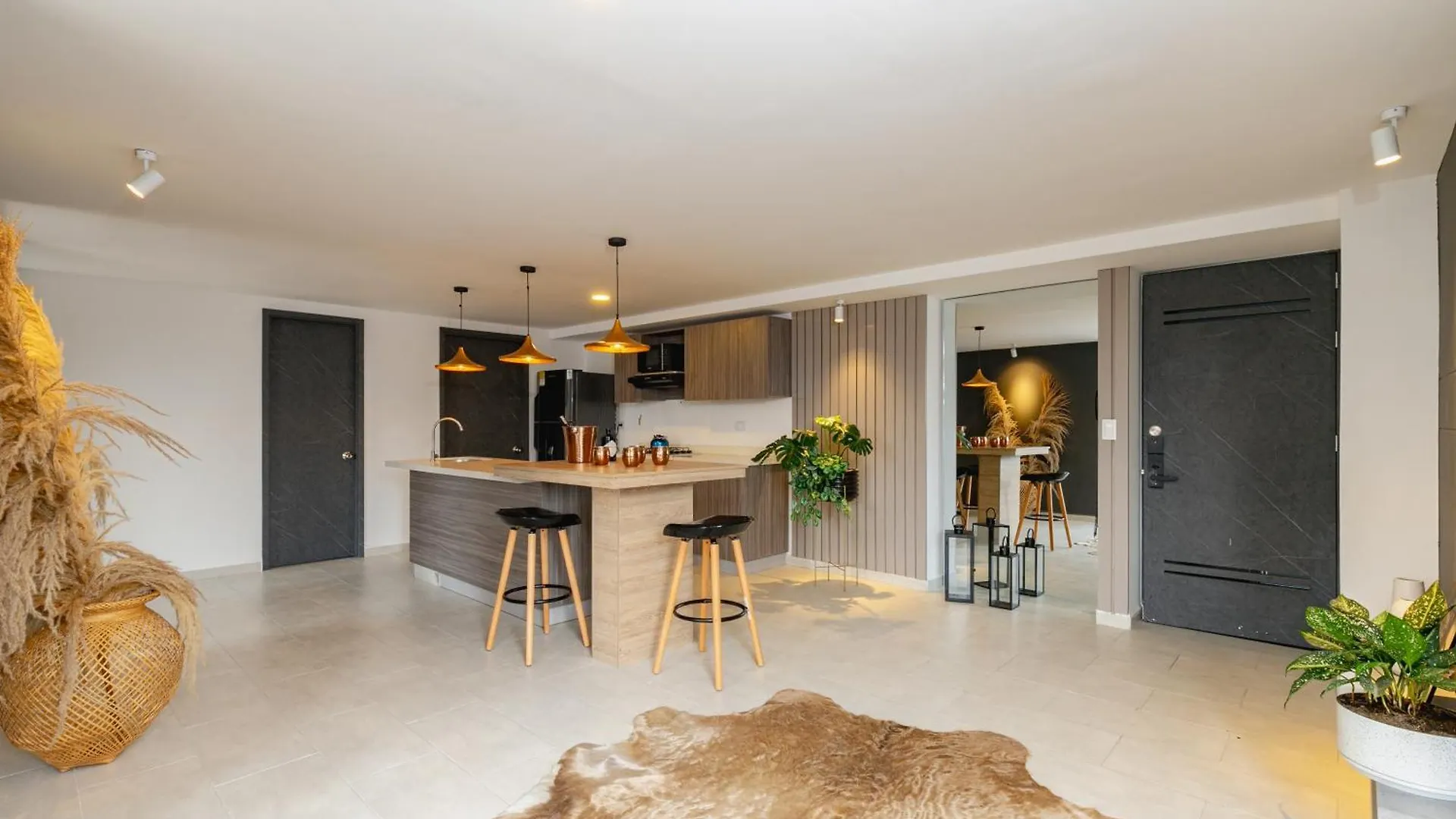 Tst 212 Apartment Medellin Colombia