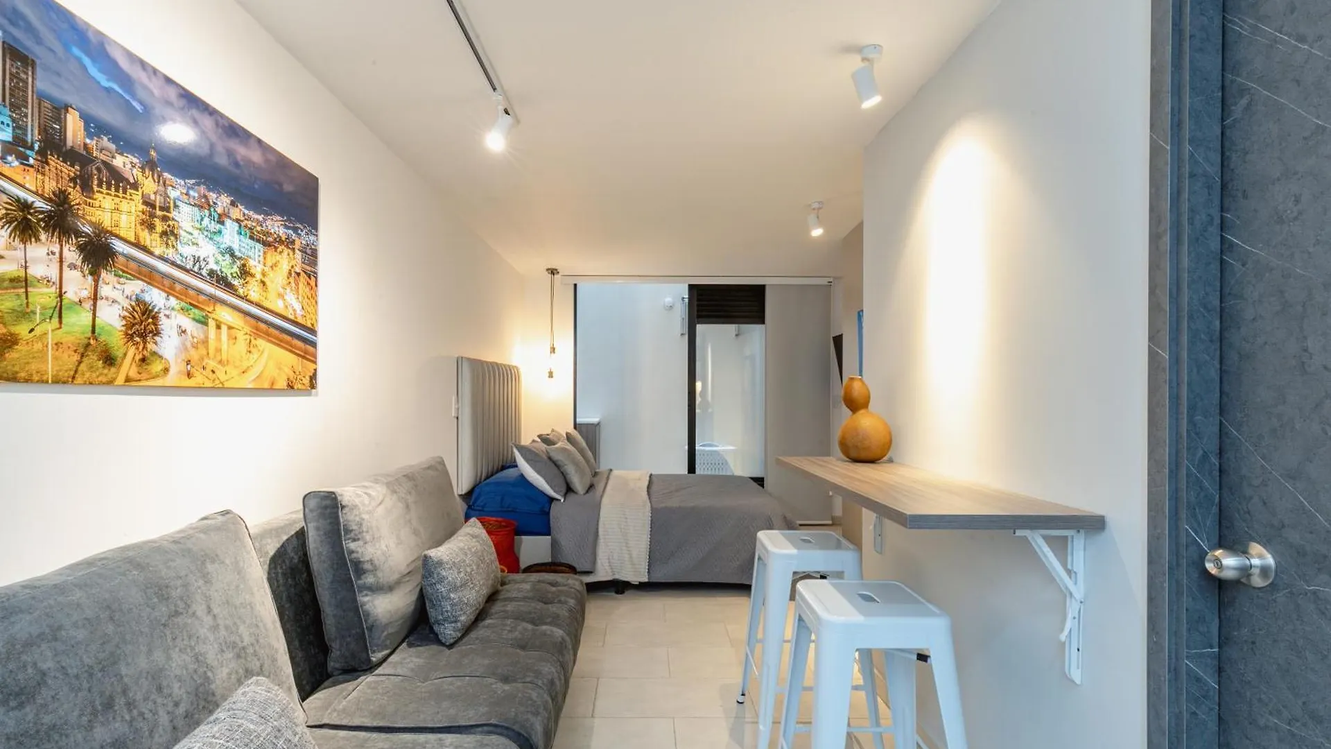 Tst 212 Apartment Medellin Colombia